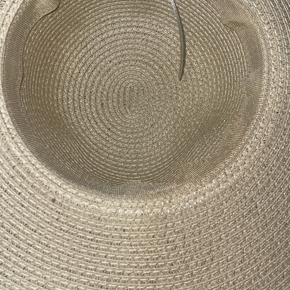 Sun hat - Picture 4 of 5